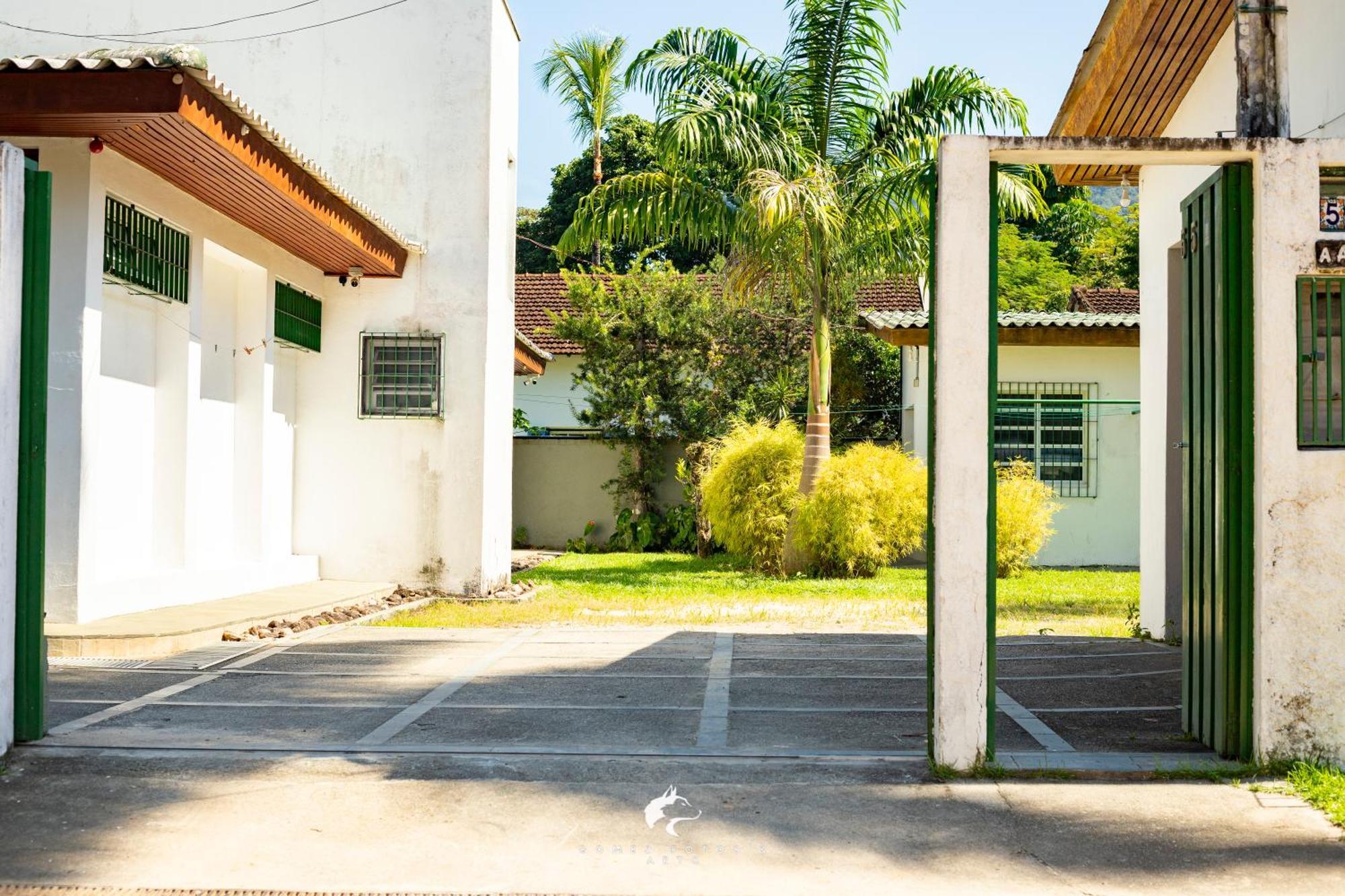 Casa Pe Na Areia 55 * Ubatuba
